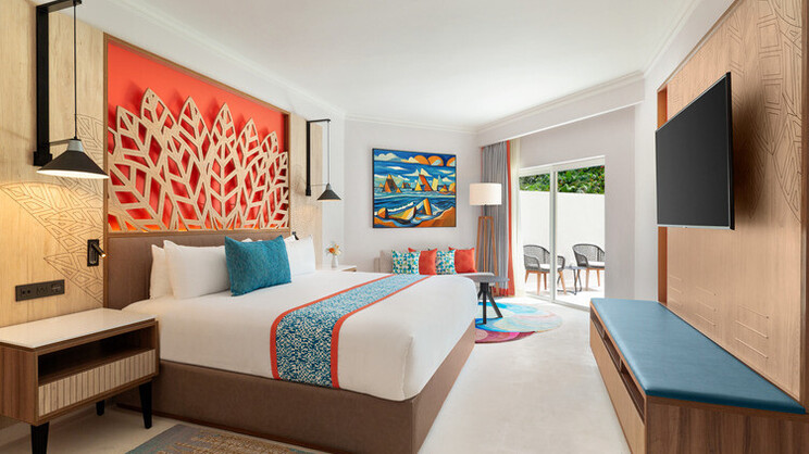 Deluxe Garden View King 